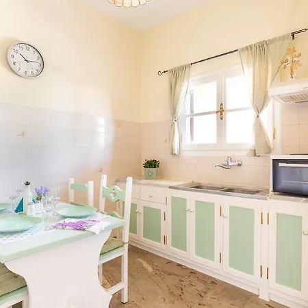 Aloe Seaview With Private Tub By Konnect Dassia (Corfu)