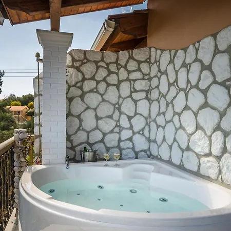Aloe Seaview With Private Tub By Konnect Apartamento *