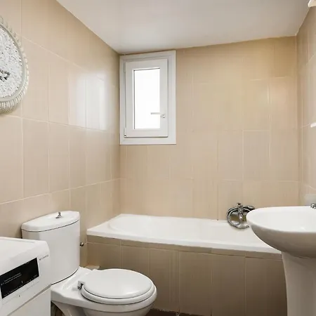 公寓 Aloe Seaview With Private Hot Tub By Konnect 达西亚