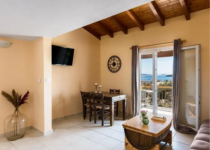 Aloe Seaview With Private Hot Tub By Konnect Dassia (Corfu)