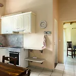 Aloe Seaview With Private Tub By Konnect Дассия
